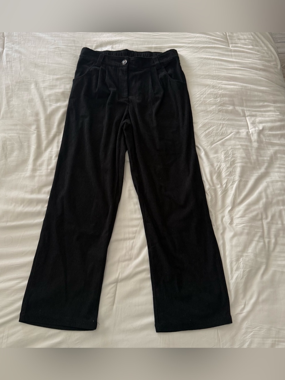 Halara Black Corduroy Relaxed Fit Pants size M Regular